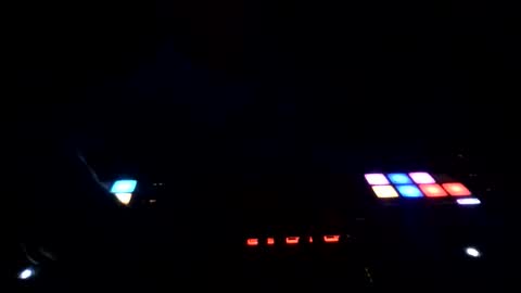 Boooo-beeee online show from November 18, 2025, 10:09 am