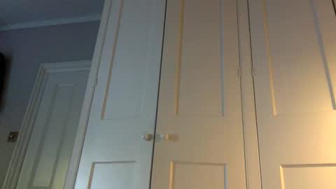 DigitJT online show from November 8, 2025, 8:36 am