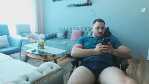 Snapshot of djmute chatting on July 18, 2026, 7:01 am STR8 BOYv online show from July 18, 2026, 7:01 am