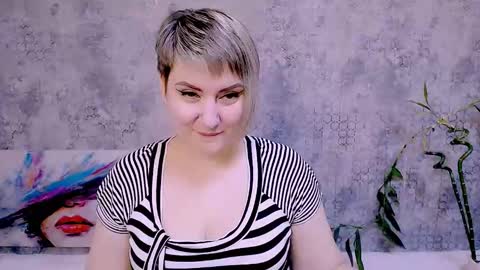 djullia online show from October 30, 2025, 6:37 am