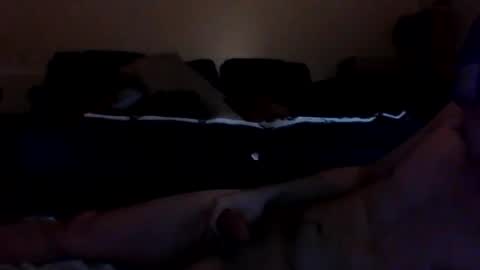 feeeker32 online show from November 18, 2025, 6:23 pm