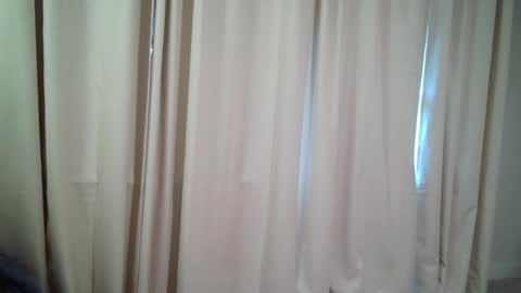 Snapshot of dkj37889 chatting on November 19, 2025, 7:14 pm Kyle online show from November 19, 2025, 7:14 pm