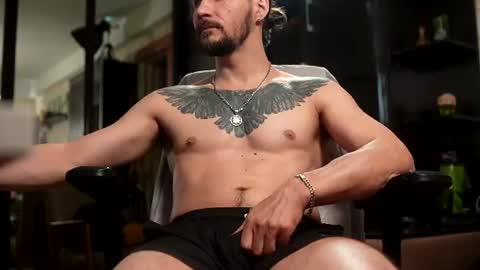 Snapshot of dl_raven chatting on July 10, 2026, 5:56 am Silverhand online show from July 10, 2026, 5:56 am