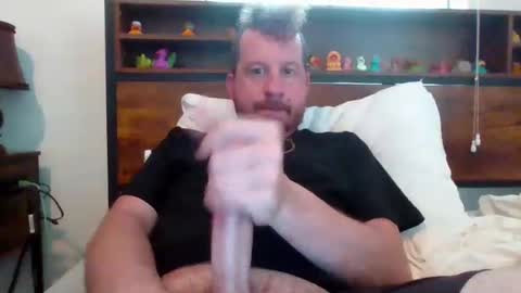 Snapshot of dlew505 chatting on June 2, 2026, 8:00 pm come say hey lets chat online show from June 2, 2026, 8:00 pm