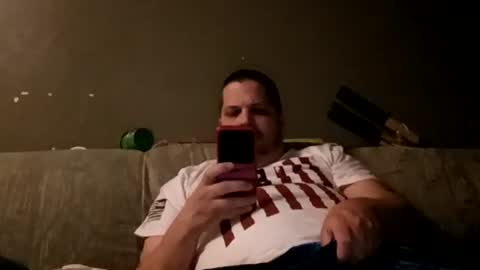 Snapshot of dlvrydaddy89 chatting on August 4, 2026, 7:22 am Handsomedaddy online show from August 4, 2026, 7:22 am