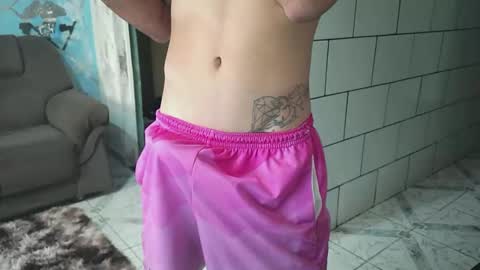 Snapshot of dmacedo96 chatting on January 25, 2025, 5:40 pm AmigodotadoZL online show from January 25, 2025, 5:40 pm