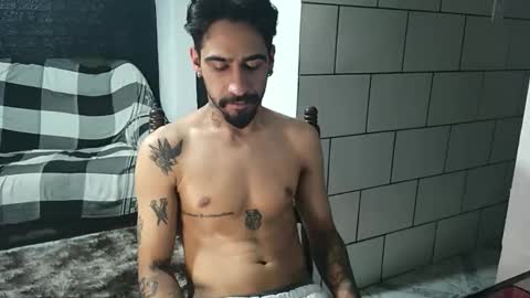 Snapshot of dmacedo96 chatting on October 25, 2025, 10:04 pm AmigodotadoZL online show from October 25, 2025, 10:04 pm