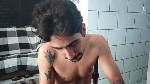 Snapshot of dmacedo96 chatting on November 3, 2025, 3:02 pm AmigodotadoZL online show from November 3, 2025, 3:02 pm