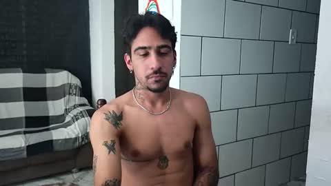 Snapshot of dmacedo96 chatting on November 7, 2025, 5:02 pm AmigodotadoZL online show from November 7, 2025, 5:02 pm