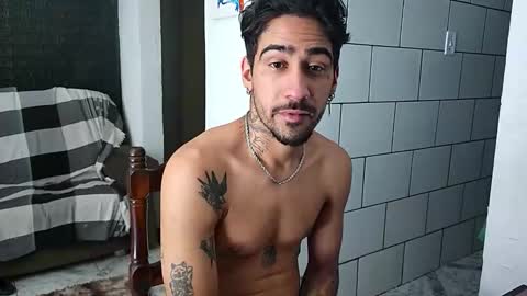 Snapshot of dmacedo96 chatting on November 12, 2025, 3:12 pm AmigodotadoZL online show from November 12, 2025, 3:12 pm