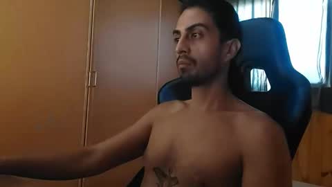 dmez online show from February 19, 2026, 8:27 pm