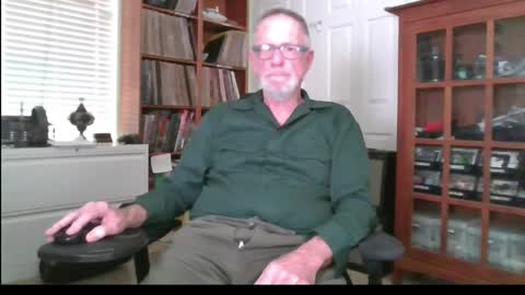 Snapshot of doctorfine4 chatting on April 1, 2026, 10:51 pm Doctor Fine online show from April 1, 2026, 10:51 pm