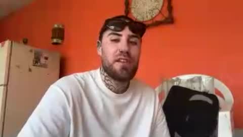 Snapshot of dogboi666 chatting on July 13, 2026, 9:17 pm Dogboi online show from July 13, 2026, 9:17 pm