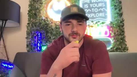 Snapshot of dohmerboyz chatting on February 27, 2026, 1:05 am GIJO online show from February 27, 2026, 1:05 am