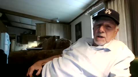 Snapshot of doingmyself69 chatting on September 8, 2025, 8:52 pm doingmyself69 online show from September 8, 2025, 8:52 pm