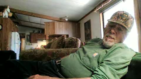 Snapshot of doingmyself69 chatting on September 23, 2025, 9:29 pm doingmyself69 online show from September 23, 2025, 9:29 pm