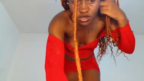 Snapshot of dolce_amber chatting on December 2, 2025, 6:58 pm Dolce online show from December 2, 2025, 6:58 pm