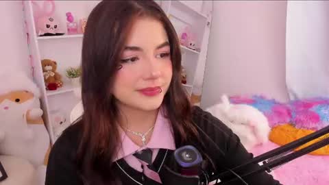 antonella online show from June 16, 2026, 1:08 am
