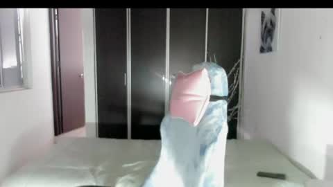Snapshot of dolce_more chatting on July 1, 2026, 1:02 pm DOLCE XOXO online show from July 1, 2026, 1:02 pm