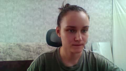 Snapshot of dolcezza_ chatting on May 19, 2026, 10:32 am dolcezza_ online show from May 19, 2026, 10:32 am