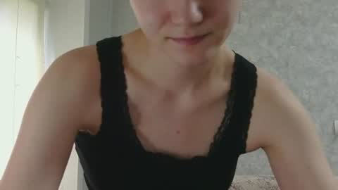 Snapshot of dolcezza_ chatting on June 23, 2026, 1:20 pm dolcezza_ online show from June 23, 2026, 1:20 pm