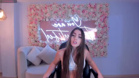 Dolcie  online show from February 17, 2025, 11:55 am