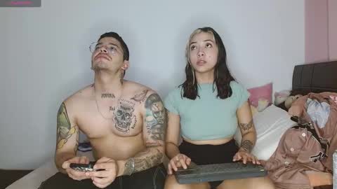 Auro and Santiago online show from January 13, 2025, 4:07 am