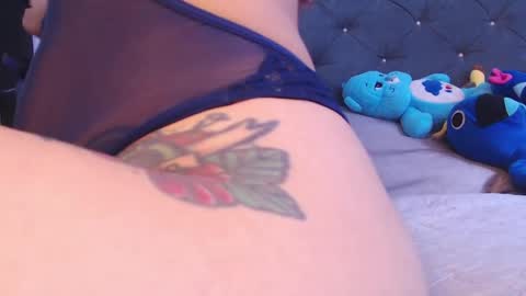 doll_and_thebrown online show from March 31, 2026, 6:08 pm