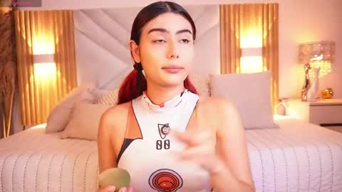 doll_kira_ online show from April 27, 2026, 2:48 pm