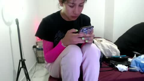 Snapshot of doll_sary chatting on July 8, 2026, 6:23 pm Catherine XXX online show from July 8, 2026, 6:23 pm