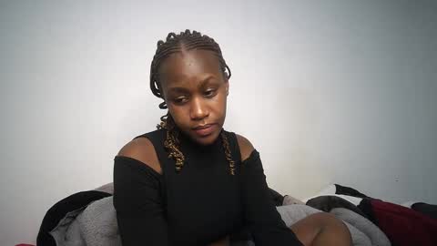 dollberry online show from January 26, 2025, 2:03 am