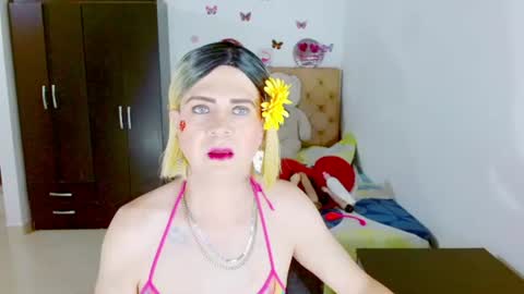 Snapshot of dolldirtyxxx1 chatting on June 27, 2026, 5:34 am ilona online show from June 27, 2026, 5:34 am