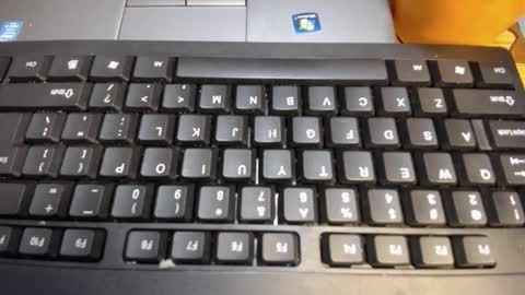 Bella online show from October 22, 2025, 8:03 am