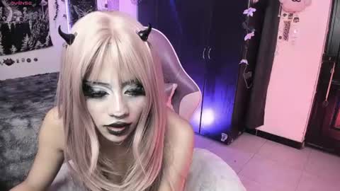 Snapshot of dolly_bones chatting on June 30, 2026, 6:14 am dolly_bones online show from June 30, 2026, 6:14 am