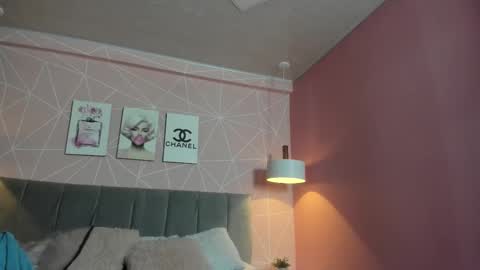 Snapshot of dolly_zoe chatting on September 18, 2025, 10:56 pm Call me Zoe online show from September 18, 2025, 10:56 pm