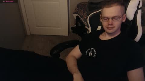 Snapshot of doloresman chatting on March 6, 2025, 11:47 am doloresman online show from March 6, 2025, 11:47 am