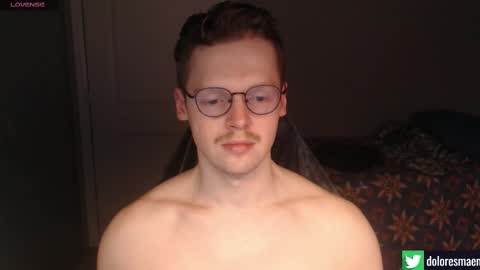 Snapshot of doloresman chatting on September 11, 2025, 9:42 am doloresman online show from September 11, 2025, 9:42 am