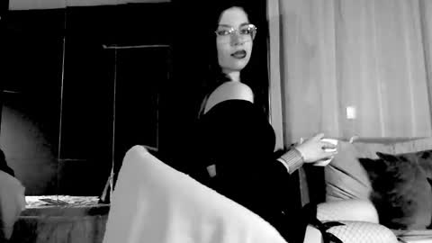 Dolores Sage online show from April 8, 2026, 7:25 pm