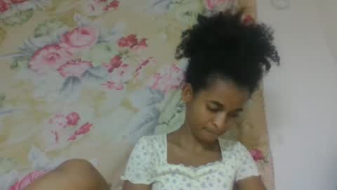 doloresslu online show from April 15, 2026, 7:58 pm