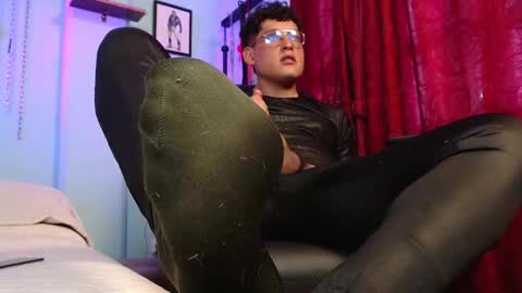 Snapshot of dom2travelers_sm chatting on October 27, 2025, 2:54 pm Diego Castell online show from October 27, 2025, 2:54 pm