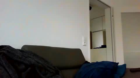 Snapshot of dombio_12 chatting on March 14, 2026, 10:42 am dombio_12 online show from March 14, 2026, 10:42 am