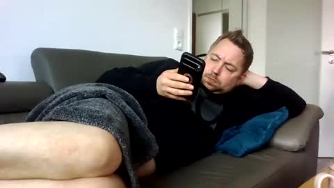 Snapshot of dombio_12 chatting on March 21, 2026, 11:59 am dombio_12 online show from March 21, 2026, 11:59 am