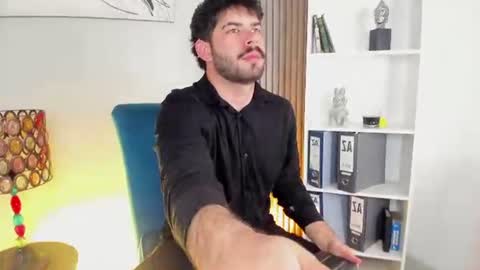 Snapshot of domboy_ chatting on June 25, 2026, 8:02 pm domboy online show from June 25, 2026, 8:02 pm
