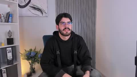 Snapshot of domboy_ chatting on July 6, 2026, 8:11 pm domboy online show from July 6, 2026, 8:11 pm