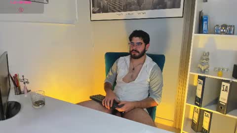 Snapshot of domboy_ chatting on July 28, 2026, 9:03 pm domboy online show from July 28, 2026, 9:03 pm