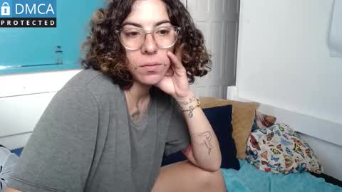 Snapshot of domenica_dos_ouros chatting on December 20, 2025, 9:38 am sweet domme online show from December 20, 2025, 9:38 am