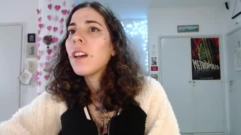 Snapshot of domenica_dos_ouros chatting on May 24, 2026, 5:40 pm sweet domme online show from May 24, 2026, 5:40 pm