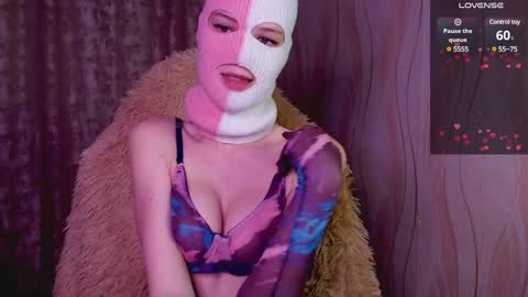 domiiniicana online show from January 28, 2025, 2:21 pm