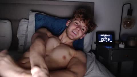 Alex...  online show from November 8, 2025, 10:19 pm