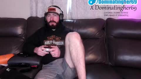 dominatingher69 online show from February 5, 2025, 2:26 pm